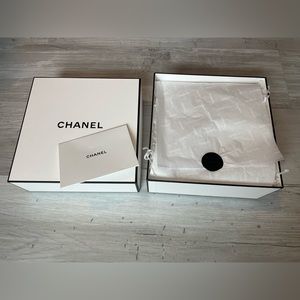 Chanel gift box